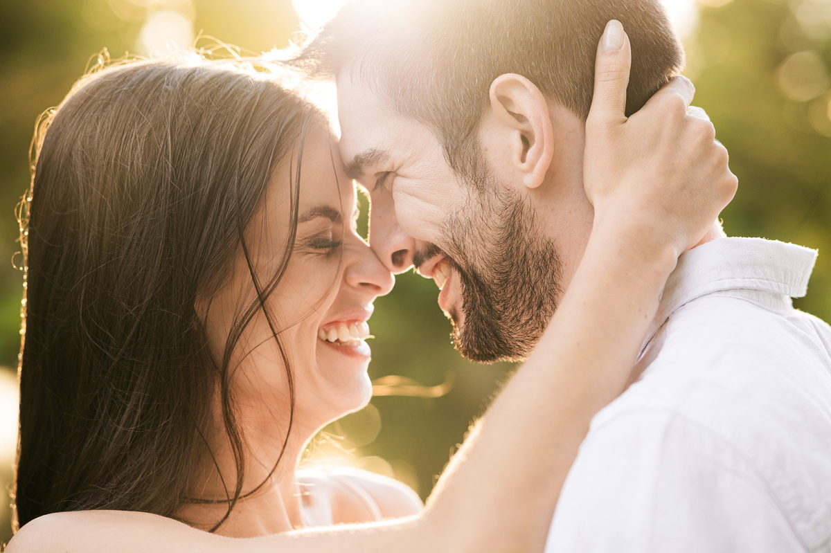 ensaioprecasamento,preweddingcomcachorro,fotoscomgolden,ensaionaserragaucha,fotosdecasalnavinicola,melhoresvinicolasserragaucha,lugarespracasarserragaucha,melhoresensaiosdecasamento,fotosdecasal