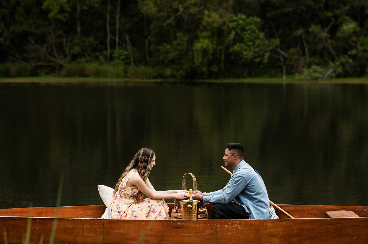 ensaiodecasal,prewedding,precasamento,pedidodecasamento,serragaucha,fotografonaserragaucha,vinicolamadreterra,fotografoemcaxiasdosul,fotografoemfloresdacunha,fotografonors,pedidodecasamento,pedidodenoivado,vinicolasmaislindas,melhoresvinicolasserragaucha