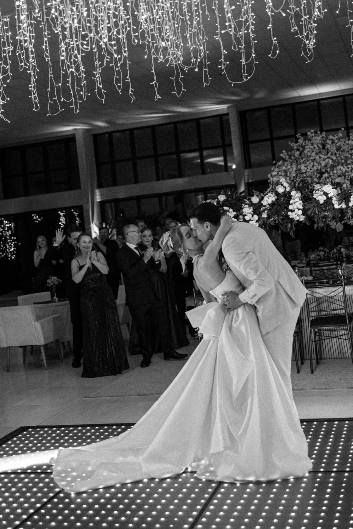 fotografodecasamentors,casamentonaigreja,fotografonors,fotografoserragaucha,marcelaschaefer,robertaselau,casamentoemtupandi,casamentoemsalvadordosul,konzenplatz,barbeariaelsalvador,melhoresfotosdecasamento