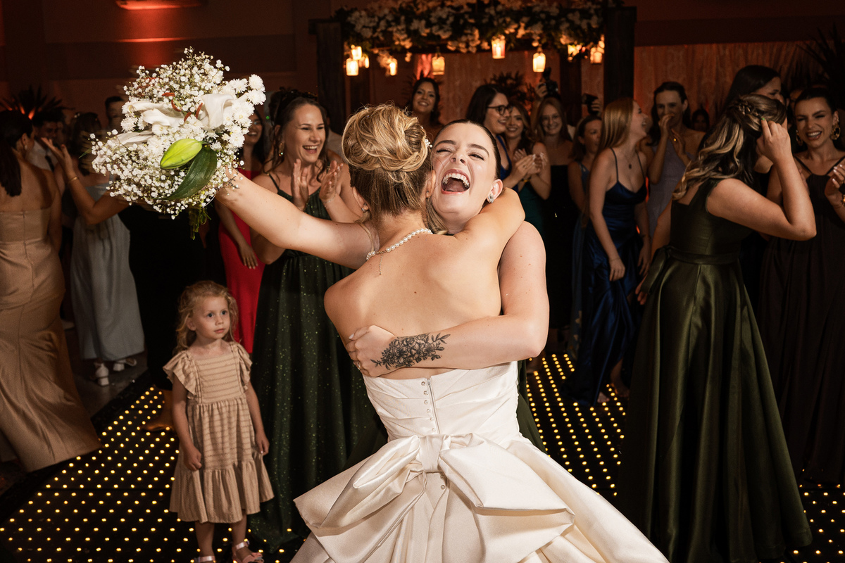 fotografodecasamentors,casamentonaigreja,fotografonors,fotografoserragaucha,marcelaschaefer,robertaselau,casamentoemtupandi,casamentoemsalvadordosul,konzenplatz,barbeariaelsalvador,melhoresfotosdecasamento