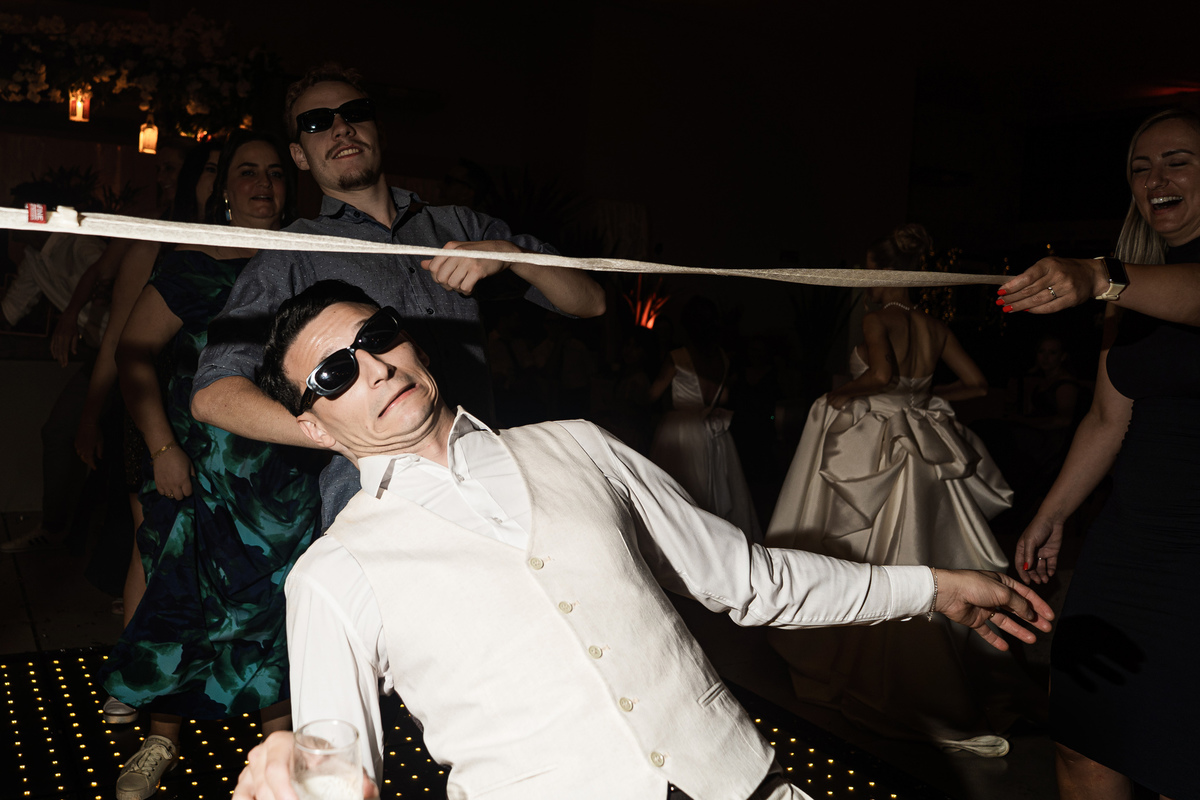 fotografodecasamentors,casamentonaigreja,fotografonors,fotografoserragaucha,marcelaschaefer,robertaselau,casamentoemtupandi,casamentoemsalvadordosul,konzenplatz,barbeariaelsalvador,melhoresfotosdecasamento