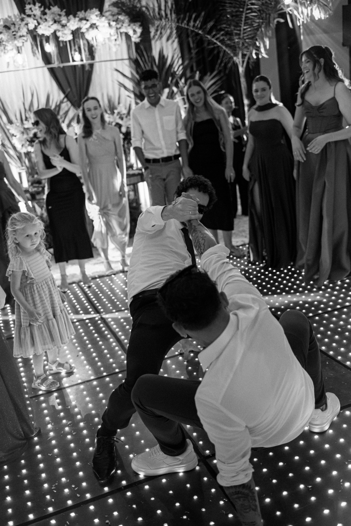 fotografodecasamentors,casamentonaigreja,fotografonors,fotografoserragaucha,marcelaschaefer,robertaselau,casamentoemtupandi,casamentoemsalvadordosul,konzenplatz,barbeariaelsalvador,melhoresfotosdecasamento