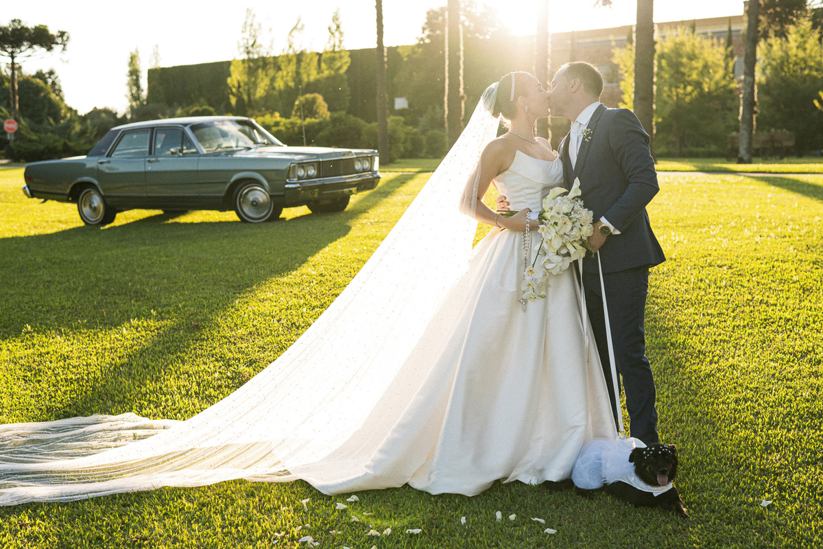 casamentoemvacaria,serragaucha,vinicolacampestre,lugarespracasar,destinationweddingserragaucha,casamentoemvinicola,vinicolasbrasil,vinicolasRS,casamentoderevista,melhorescasamentoRS,fotografodecasamentoserragaucha,fotografonoRS,fotosdecasamento,vestido