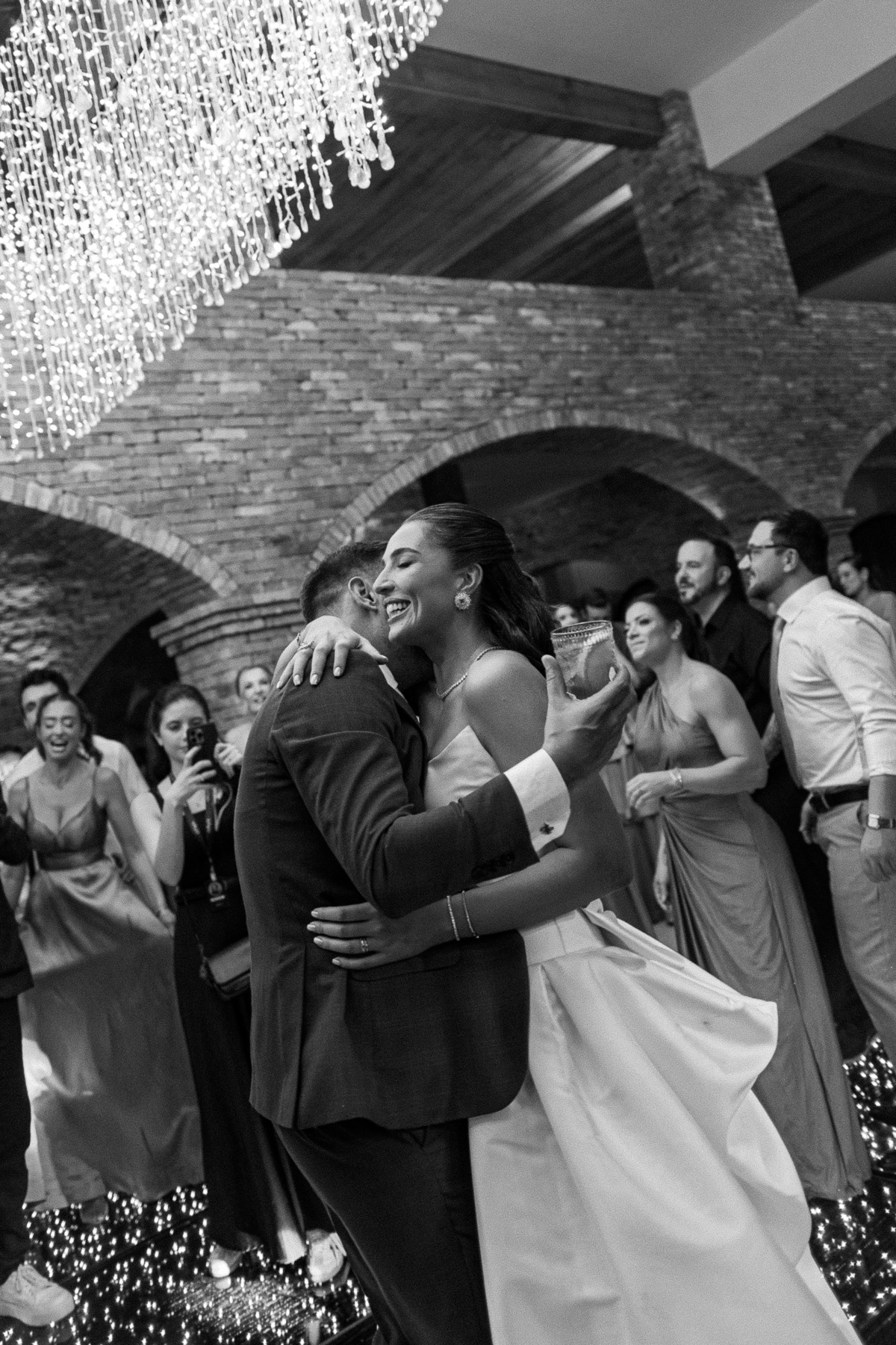 casamentoemvacaria,serragaucha,vinicolacampestre,lugarespracasar,destinationweddingserragaucha,casamentoemvinicola,vinicolasbrasil,vinicolasRS,casamentoderevista,melhorescasamentoRS,fotografodecasamentoserragaucha,fotografonoRS,fotosdecasamento,vestido