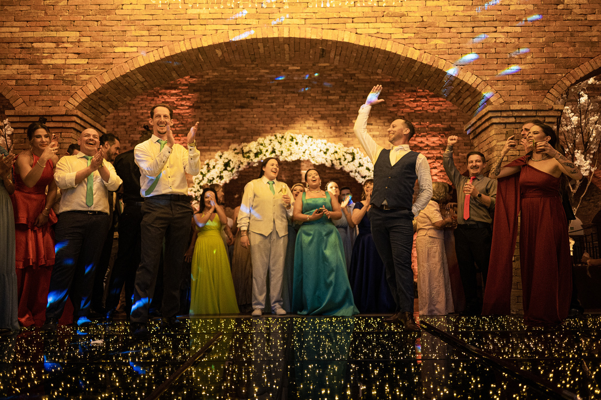 casamentoemvacaria,serragaucha,vinicolacampestre,lugarespracasar,destinationweddingserragaucha,casamentoemvinicola,vinicolasbrasil,vinicolasRS,casamentoderevista,melhorescasamentoRS,fotografodecasamentoserragaucha,fotografonoRS,fotosdecasamento,vestido