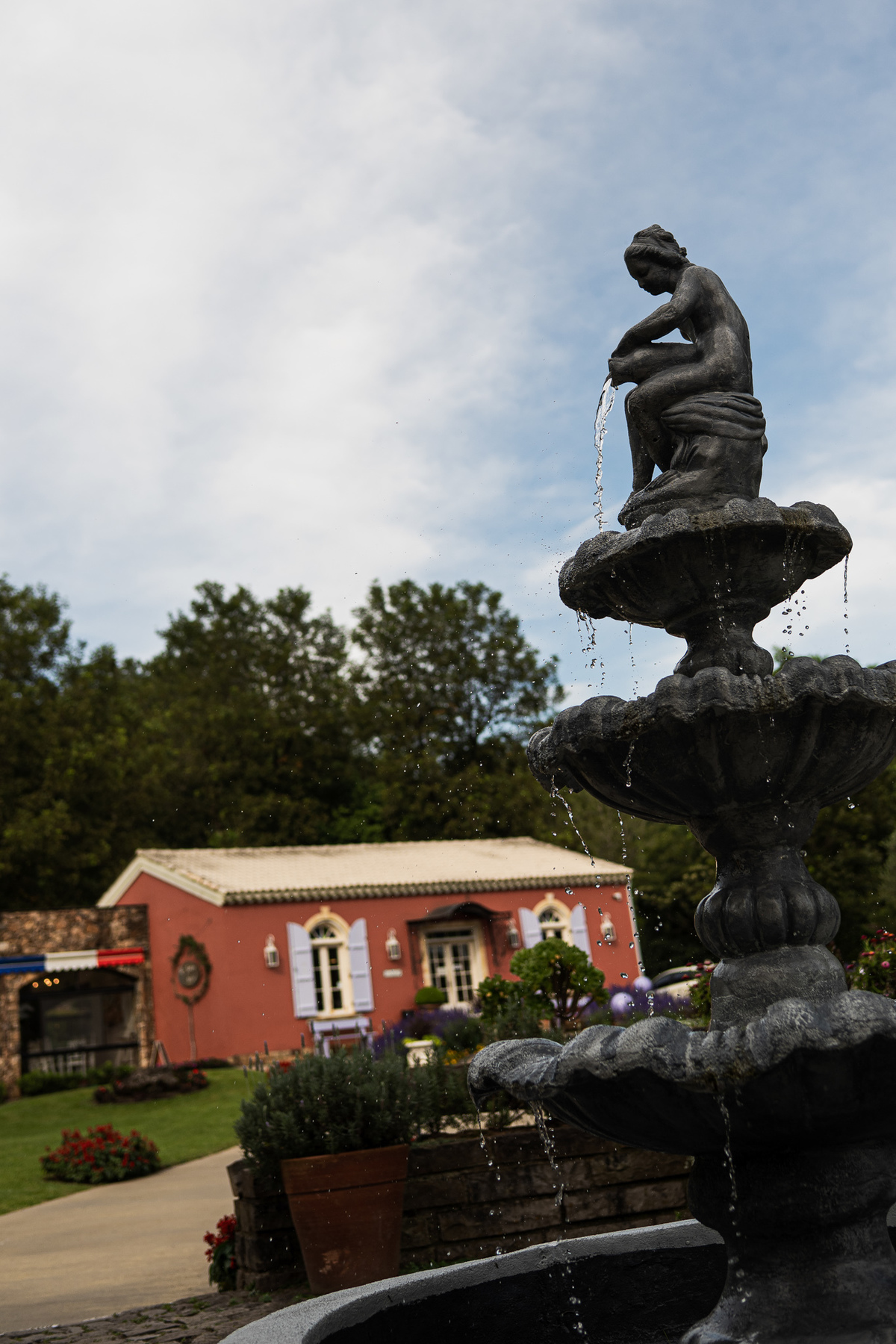 ensaioemgramado,serragaucha,fotografonaserragaucha,parquedelavanda,lugarparaensaio,gramadoecanela,fotosnaserragaucha,melhoresensaiosprewedding,fotografonoRS,lejardin,oquefazeremgramado