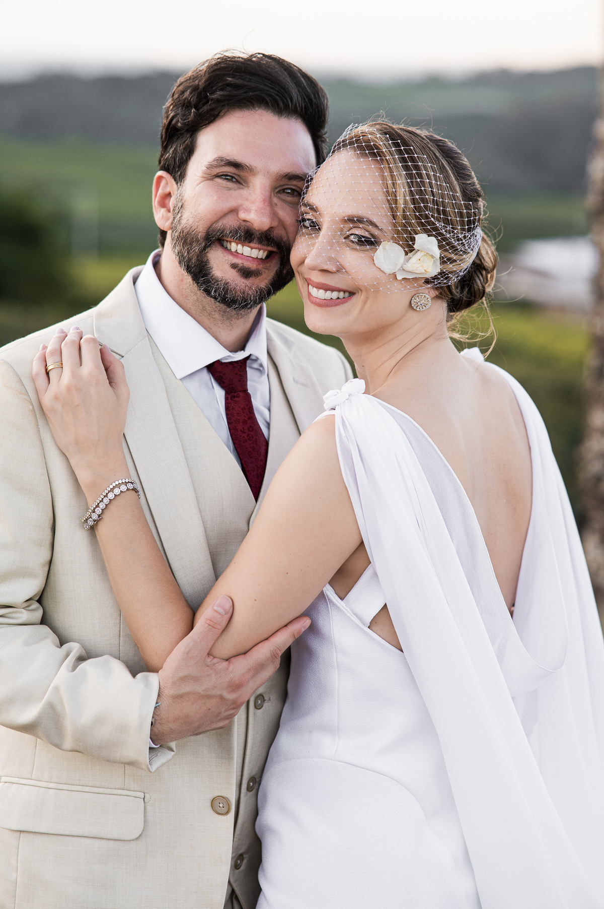 casamentonovaledosvinhedos,casamentonaserragaucha,celebrimomentos,lugarespracasarnaserragaucha,cavegeisse,melhoreslugaresparacasamento,bellocostume,vestidodenoiva,anacarolinaatelier,geisseterroir,decoracaodecasamento,quebrigadeiro,docesdecasamento,