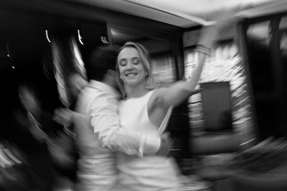 casamentonovaledosvinhedos,casamentonaserragaucha,celebrimomentos,lugarespracasarnaserragaucha,cavegeisse,melhoreslugaresparacasamento,bellocostume,vestidodenoiva,anacarolinaatelier,geisseterroir,decoracaodecasamento,quebrigadeiro,docesdecasamento,