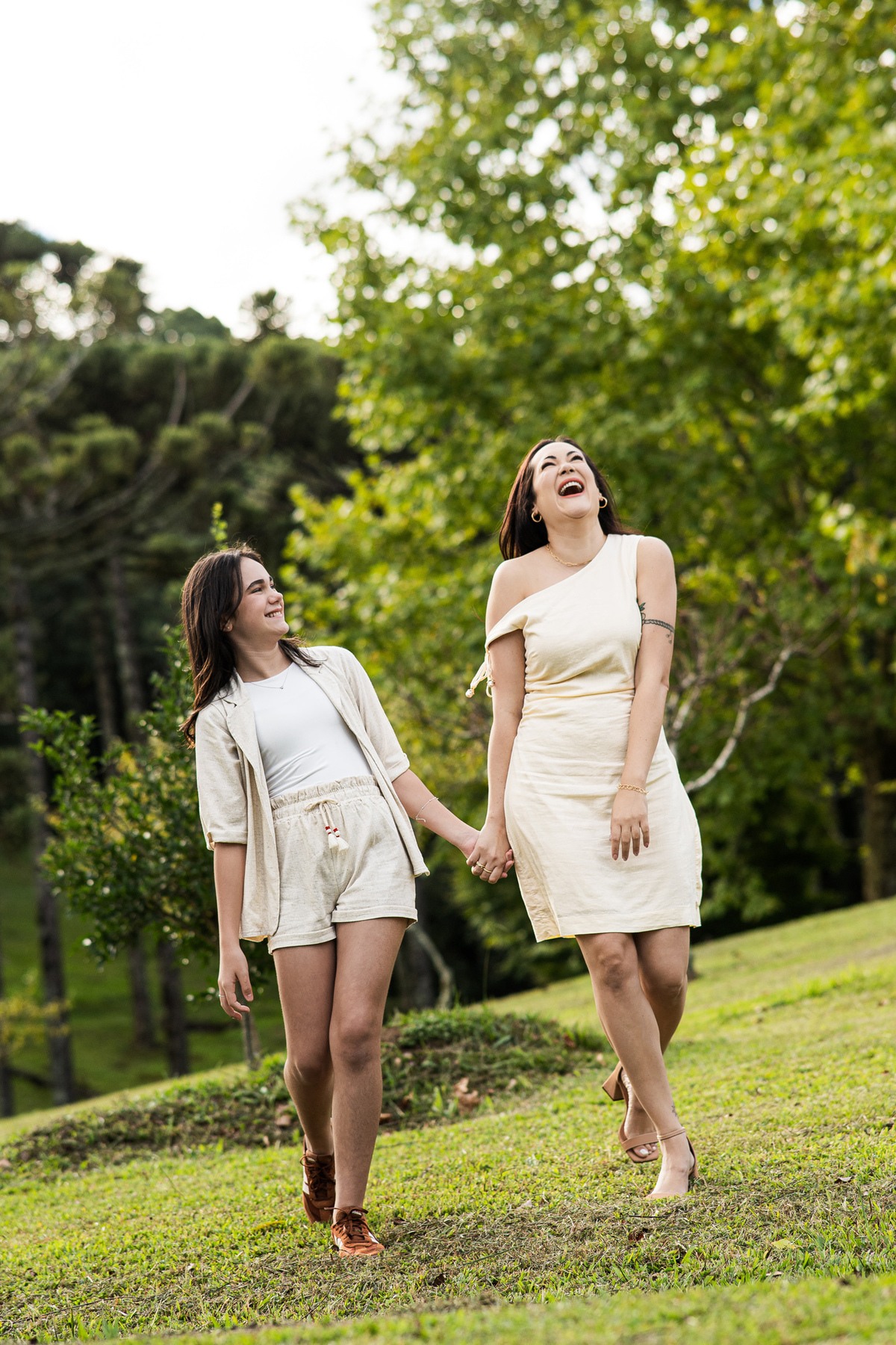 ensaiodefamilia,ensaionaserragaucha,vinicolamadreterra,fotosdiadasmaes,fotosdefamilia,melhoresfotografosnoRS,fotografonaserragaucha