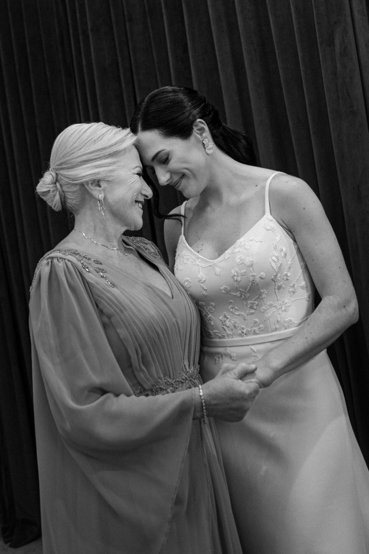 serginhomoah,casamentonaserragaucha,fotografodecasamentocaxiasdosul,farroupilha,bentogoncalves,fotografonoRS,anadottoatelier,lugarespracasarnaserragaucha,melhoresvestidodenoiva,tendenciasdecasamentoexterno,editefilms,lacasapiemont,celebrimomentos,