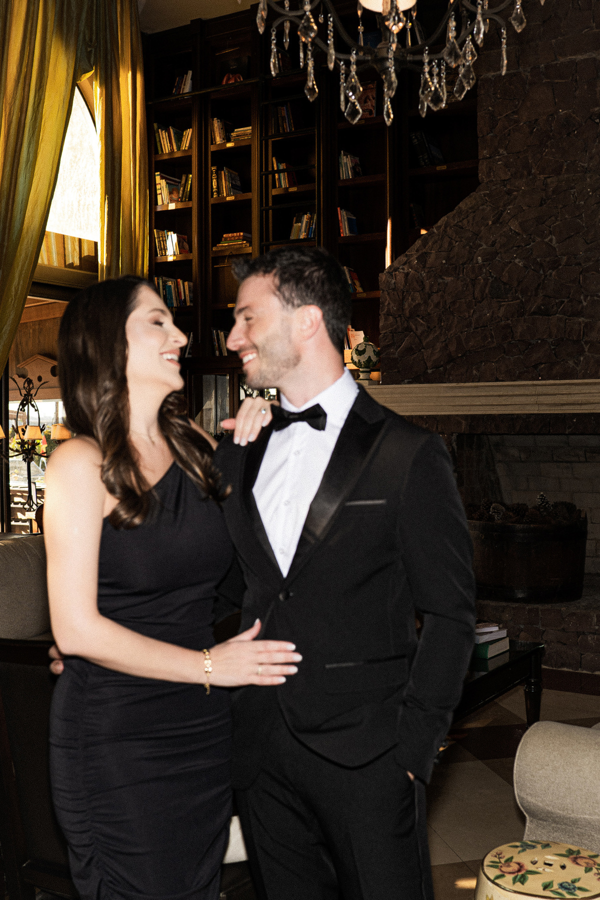ensaioprewedding,serragaucha,ensaionaserragaucha,fotografonaserragaucha,fotografodecasamentobentogoncalves,gramado,canela,caxiasdosul,spadovinho,valedosvinhedos,melhoresfotosdecasais,ensaiodecasalemhotel,ensaiodecasalelegante