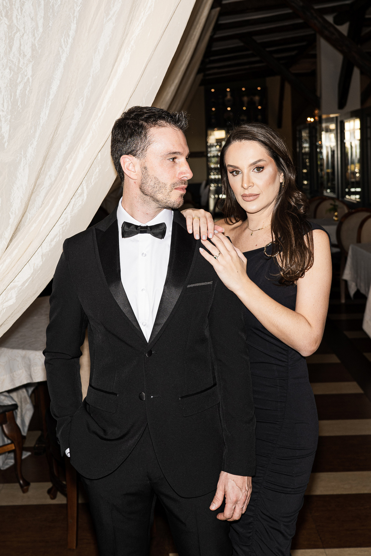 ensaioprewedding,serragaucha,ensaionaserragaucha,fotografonaserragaucha,fotografodecasamentobentogoncalves,gramado,canela,caxiasdosul,spadovinho,valedosvinhedos,melhoresfotosdecasais,ensaiodecasalemhotel,ensaiodecasalelegante