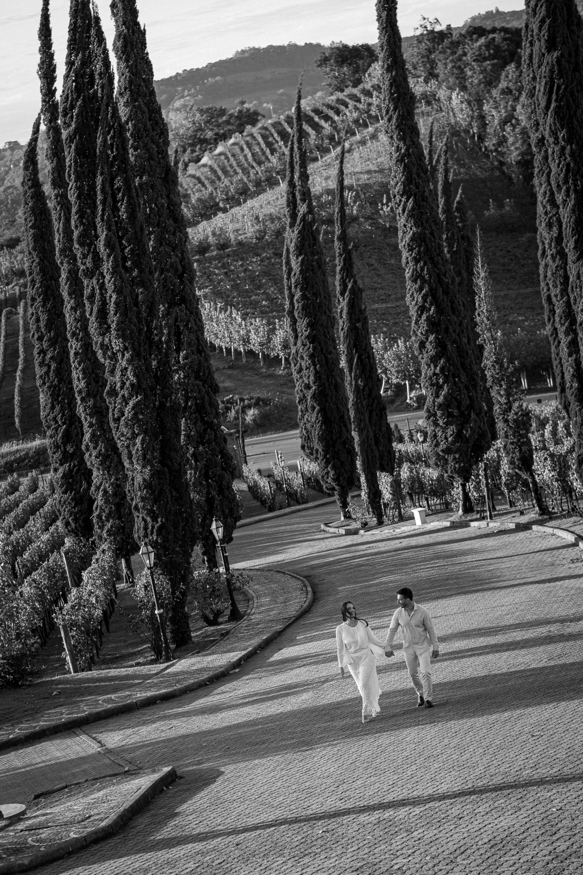 ensaioprewedding,serragaucha,ensaionaserragaucha,fotografonaserragaucha,fotografodecasamentobentogoncalves,gramado,canela,caxiasdosul,spadovinho,valedosvinhedos,melhoresfotosdecasais,ensaiodecasalemhotel,ensaiodecasalelegante
