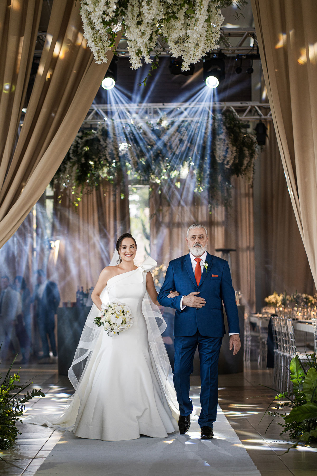casamentonaserragaucha,valedosvinhedos,marcoluigi,hotelespadovinho,lucaslermen,djdanna,carlanegri,casamentosnaserra,vestidodenoiva,casamentoclassico,casamentoelegante,newframefilms,droneweddings