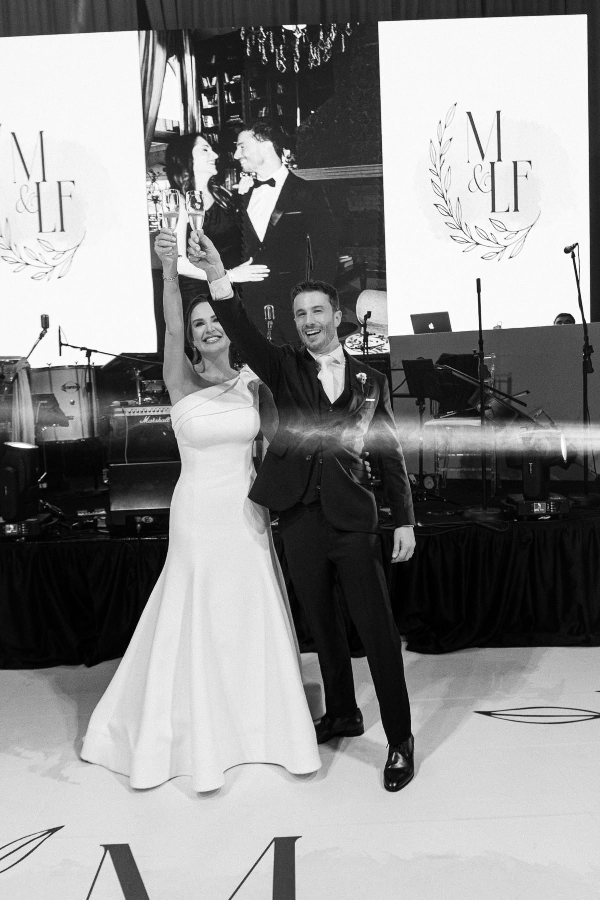 casamentonaserragaucha,valedosvinhedos,marcoluigi,hotelespadovinho,lucaslermen,djdanna,carlanegri,casamentosnaserra,vestidodenoiva,casamentoclassico,casamentoelegante,newframefilms,droneweddings