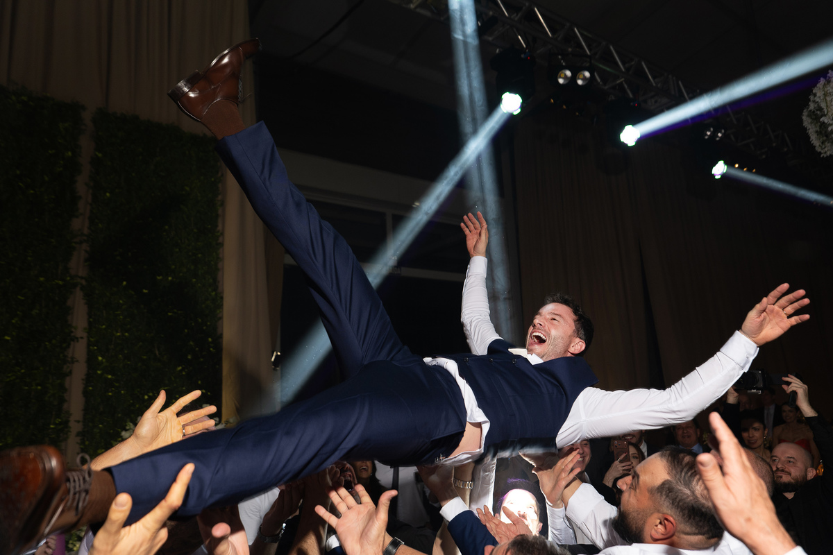 casamentonaserragaucha,valedosvinhedos,marcoluigi,hotelespadovinho,lucaslermen,djdanna,carlanegri,casamentosnaserra,vestidodenoiva,casamentoclassico,casamentoelegante,newframefilms,droneweddings