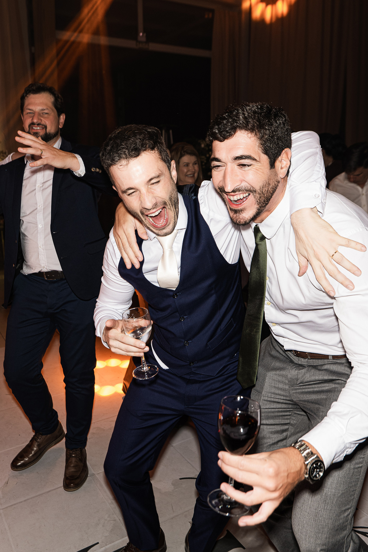 casamentonaserragaucha,valedosvinhedos,marcoluigi,hotelespadovinho,lucaslermen,djdanna,carlanegri,casamentosnaserra,vestidodenoiva,casamentoclassico,casamentoelegante,newframefilms,droneweddings
