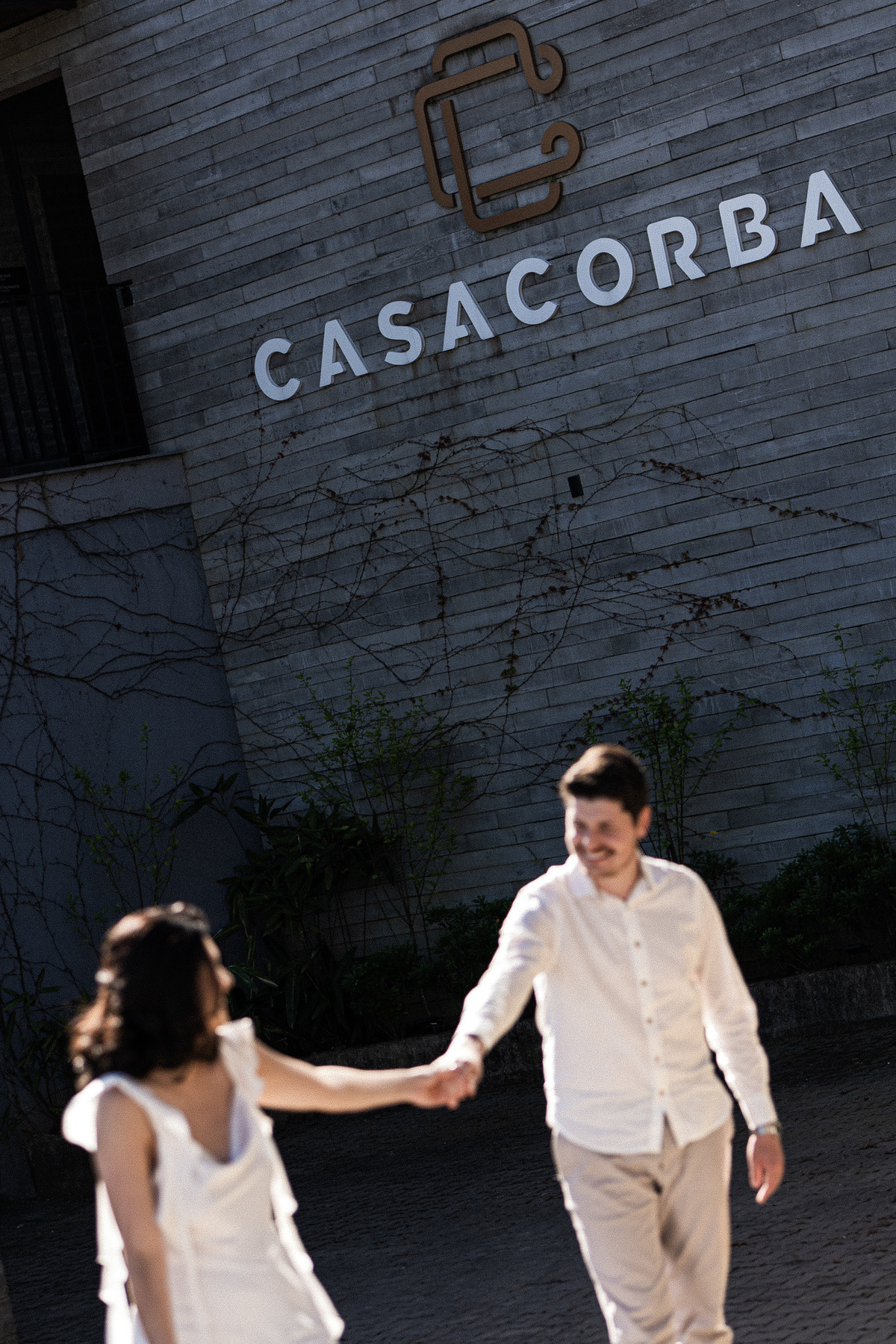 ensaionaserragaucha,vinicolacasacorba,casamentonaserragaucha,melhoresfotosnaserragaucha,fotosdecasalnaserragaucha,ensaioemvinicola,ensaiocomcachorro,fotoscomcachorro