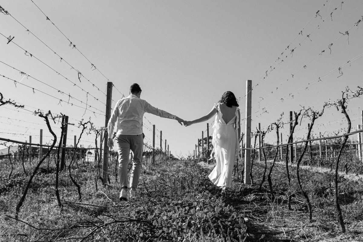 ensaionaserragaucha,vinicolacasacorba,casamentonaserragaucha,melhoresfotosnaserragaucha,fotosdecasalnaserragaucha,ensaioemvinicola,ensaiocomcachorro,fotoscomcachorro