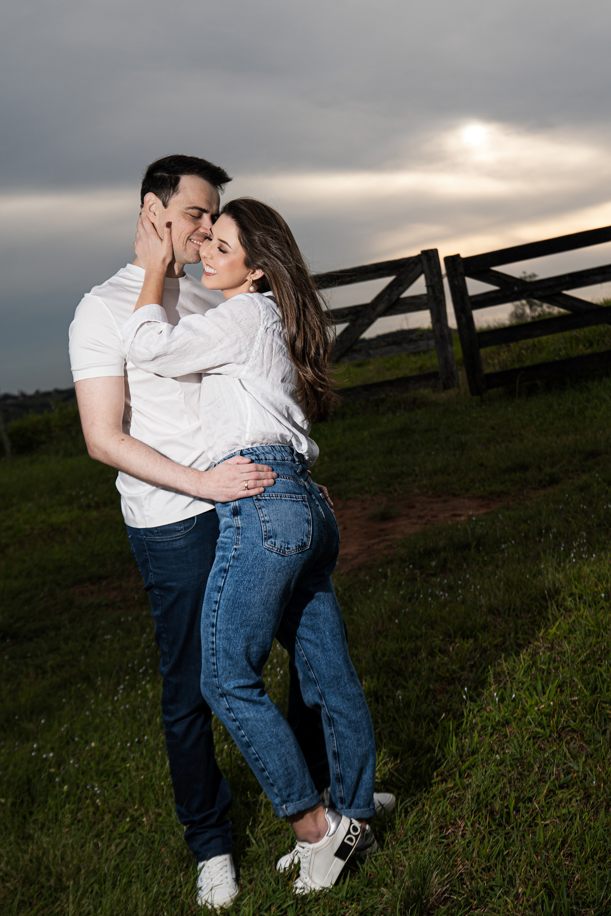 ensaioprecasamento,prewedding,fotografodecasamentonors,portoalegre,novohamburgo,lombagrande,estalagempastoreio,lugarespracasar,casarnoRS,fotosdecasal