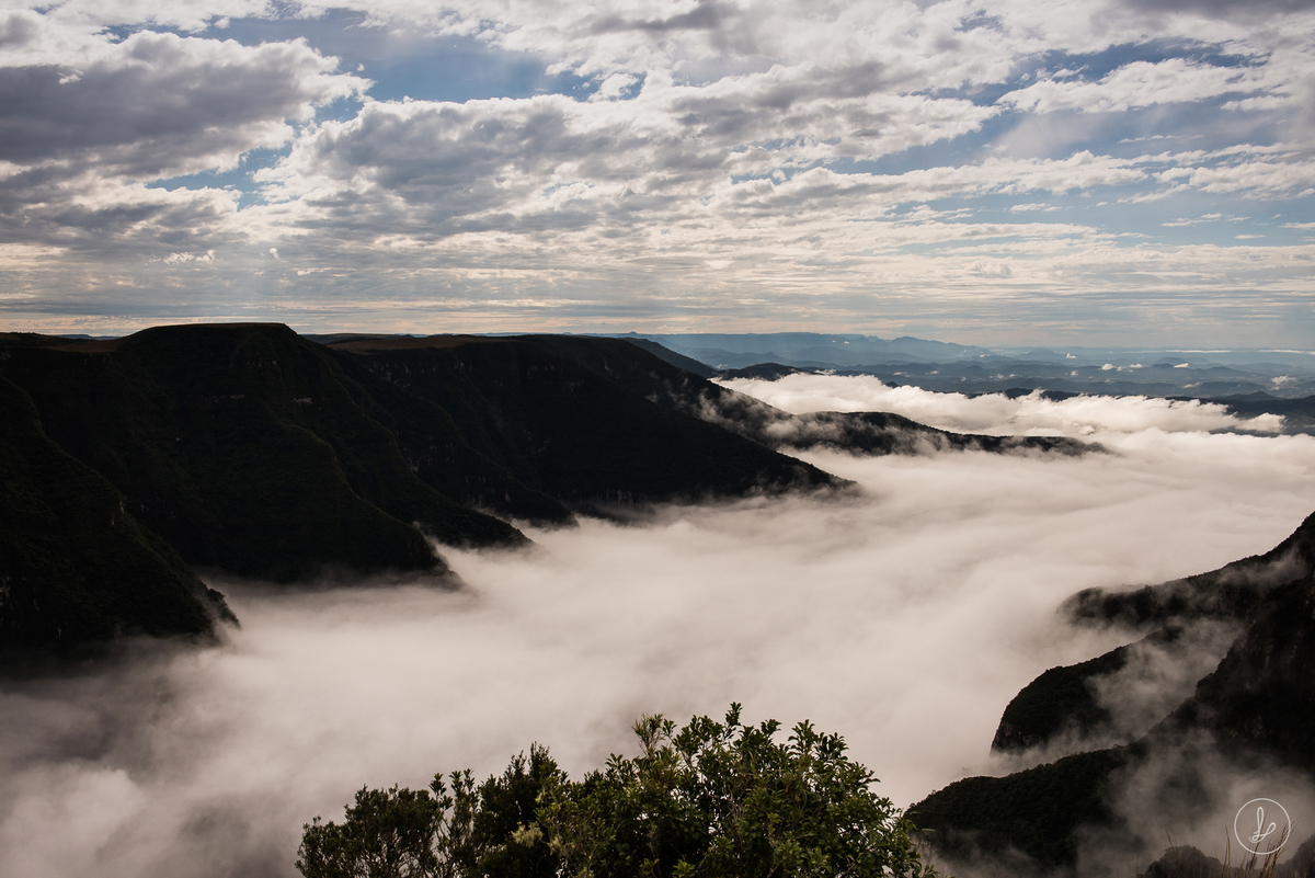 ensaio nos cânions, itaimbezinho, serra gaúcha, fotos de casal nos cânions, RS, canino fortaleza, ensaio em cambará do sul