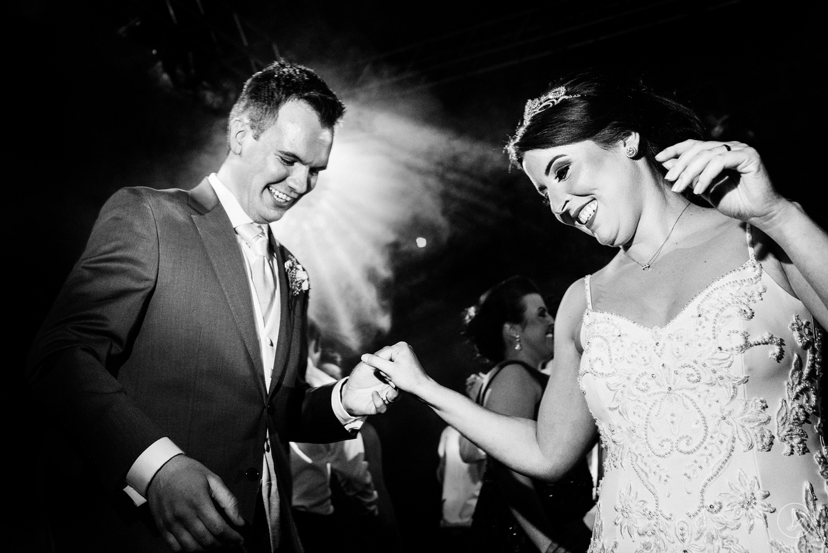 casamento em caxias do sul, casamento na serra gaúcha, intercity, casamento no chateau la cave, cry are eventos, igreja são peregrino, casamento em castelo