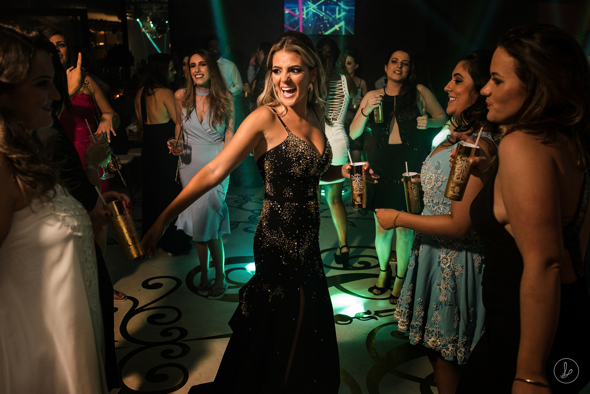 formatura de medicina, fotos de formatura, formatura em caxias do sul, serra gaúcha, clube juvenil. carlos bacchi atelier, estilista carlos bacchi, festas de luxo, festa de formatura, fernanda guerra