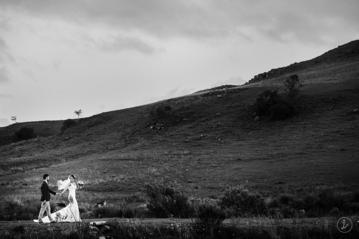 casamentonocampo,casamentonaserragaúcha,casamentoexterno,casamentodedia,fotosdecasamento,fotosespontaneasdecasamento,sãofranciscodepaula,casamentonafazenda,vanessacarra,pronovias