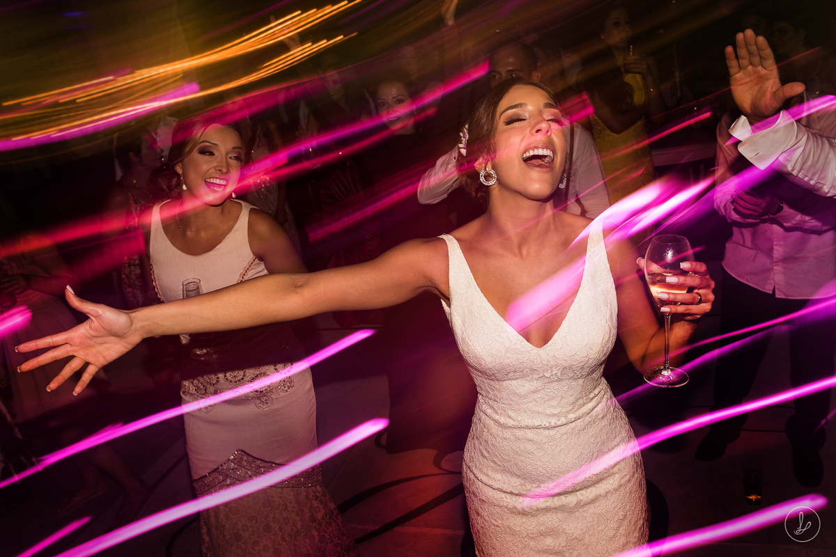 casamentonocampo,casamentonaserragaúcha,casamentoexterno,casamentodedia,fotosdecasamento,fotosespontaneasdecasamento,sãofranciscodepaula,casamentonafazenda,vanessacarra,pronovias