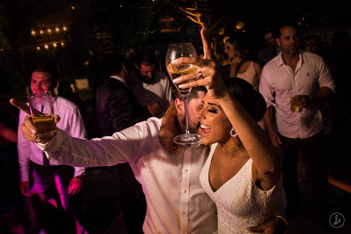 casamentonocampo,casamentonaserragaúcha,casamentoexterno,casamentodedia,fotosdecasamento,fotosespontaneasdecasamento,sãofranciscodepaula,casamentonafazenda,vanessacarra,pronovias