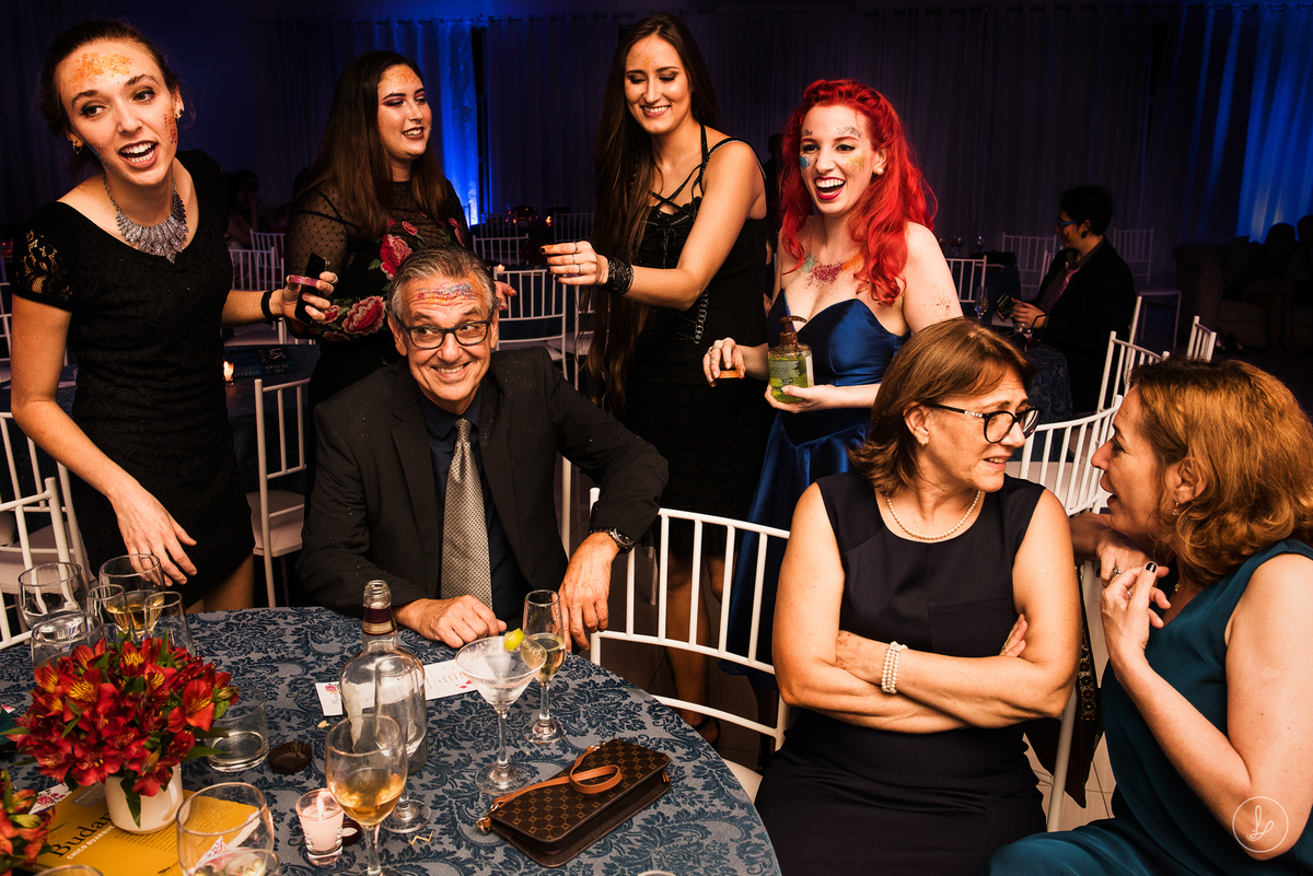 formatura de design, formatura em porto alegre, rs, fotografo de formatura, sociedade de engenharia, brindart eventos, formaturanors,fotosdeformatura