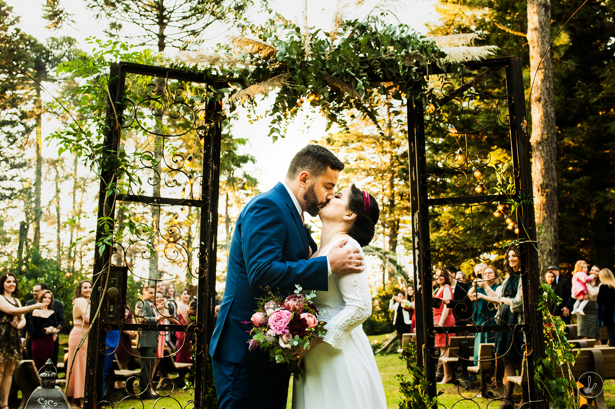 casamentonaserragaucha,miniweddingnaserra,novapetropolis,cassiaschmitt,casenaserra,casamentoemgramado,casamentonocampo,casamentoexterno,fotosdecasamentoespontaneas,workshopdesconstrucao,workshoponline,