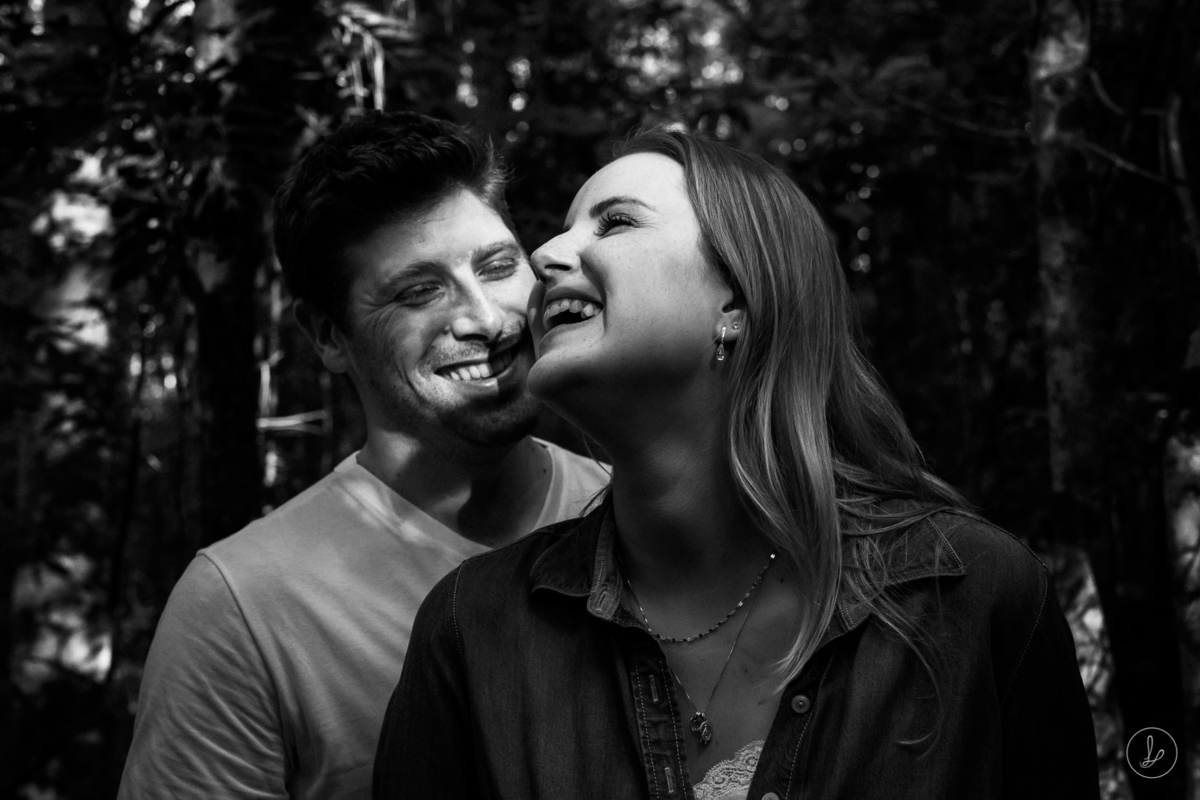 ensaiodecasal,ensaionaserragaucha,fotosdecasamentonaserra,gramado,fotosnocampo,fotosdecasalcomnatureza,ensaioemgramadoecanela,ecoparque,fotoscoloridas,fotosdecasais,melhoresfotografosnaserragaucha