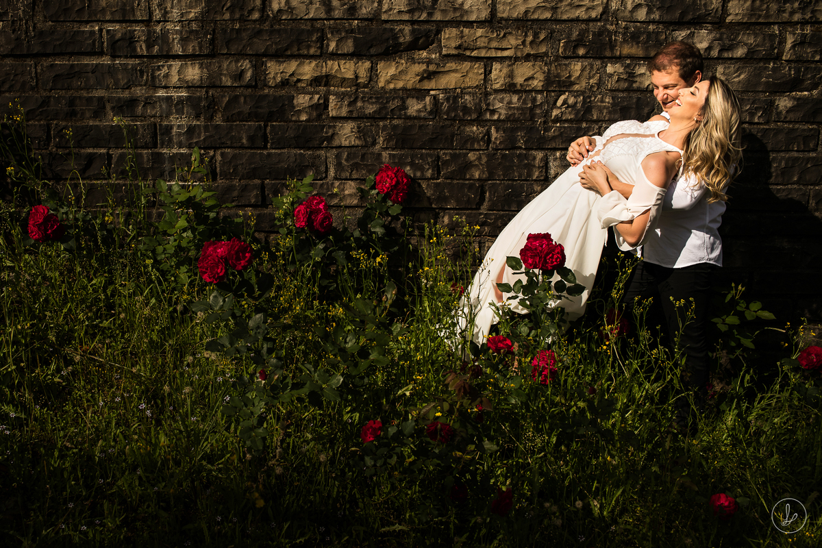 ensaioprecasamento,ensaionavinicola,serragaucha,fotosnaserragaucha,fotosdecasais,fotoscoloridas,fotosespontaneas,sessaodecasal,vinicolagheller,fotosemguapore,guapore,riograndesosul,ensaionors,