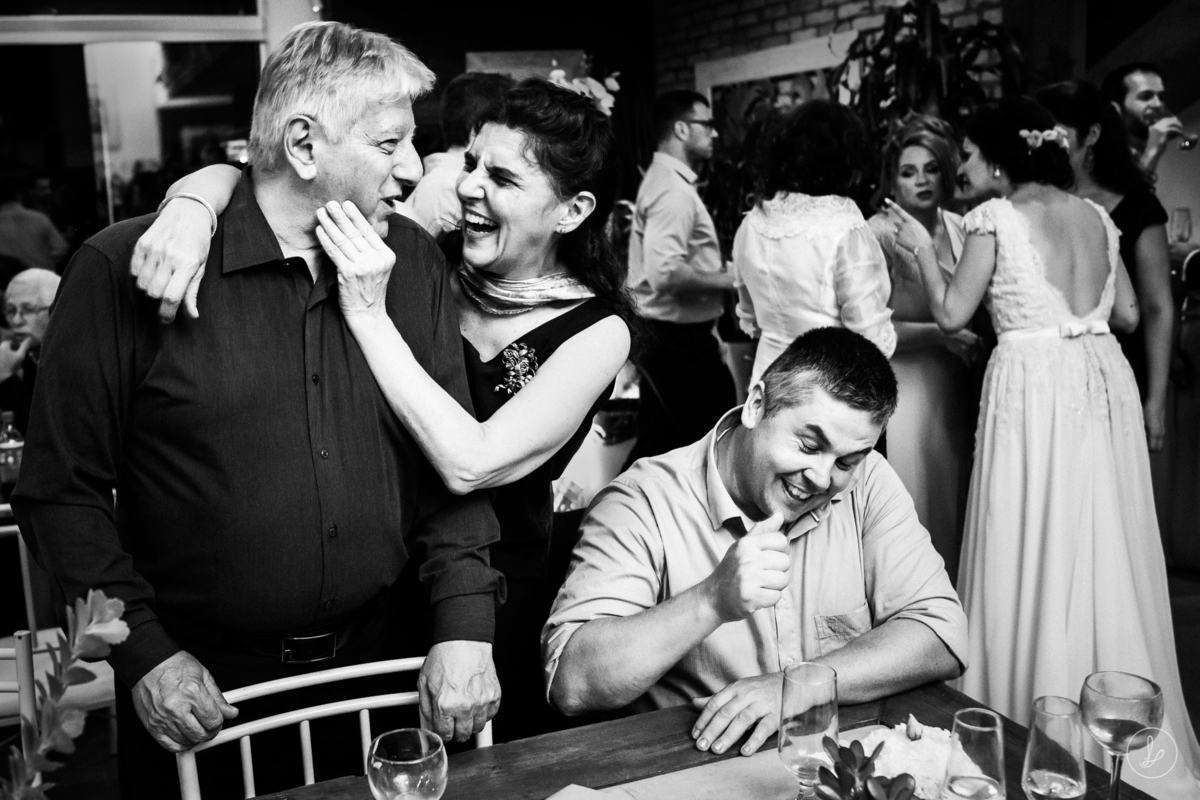 casamentoemcaxiasdosul,lariegui,casamentonaserragaucha,mélhoresfotografosdecaxías,melhoresfotografosdecasamento,casamentoexterno,felipeweber,lucaslermen,diegovelho,casamentovillagioiguatemi