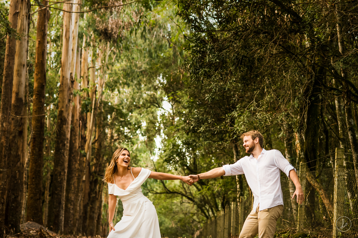santuario,nossasenhoradecaravaggio,serragaucha,ensaionaserragaucha,farroupilha,destinationwedding,fotoswspontaneasdecasal,fotoscoloridas,fotosdecasaisfelizes