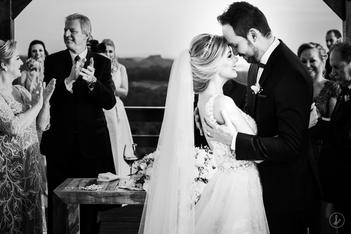 casamentonoaltosdovale,anadottoatelier,vestidodenoiva,lucaslermen,ltmfilmes,melhoresfotosdecasamento,casamentonaserragaucha,melhoresfotografos,fotospremiadasdecasamento,fotosespontaneas,sayido,carlospinto,eletrosax,casamentoemcaxias