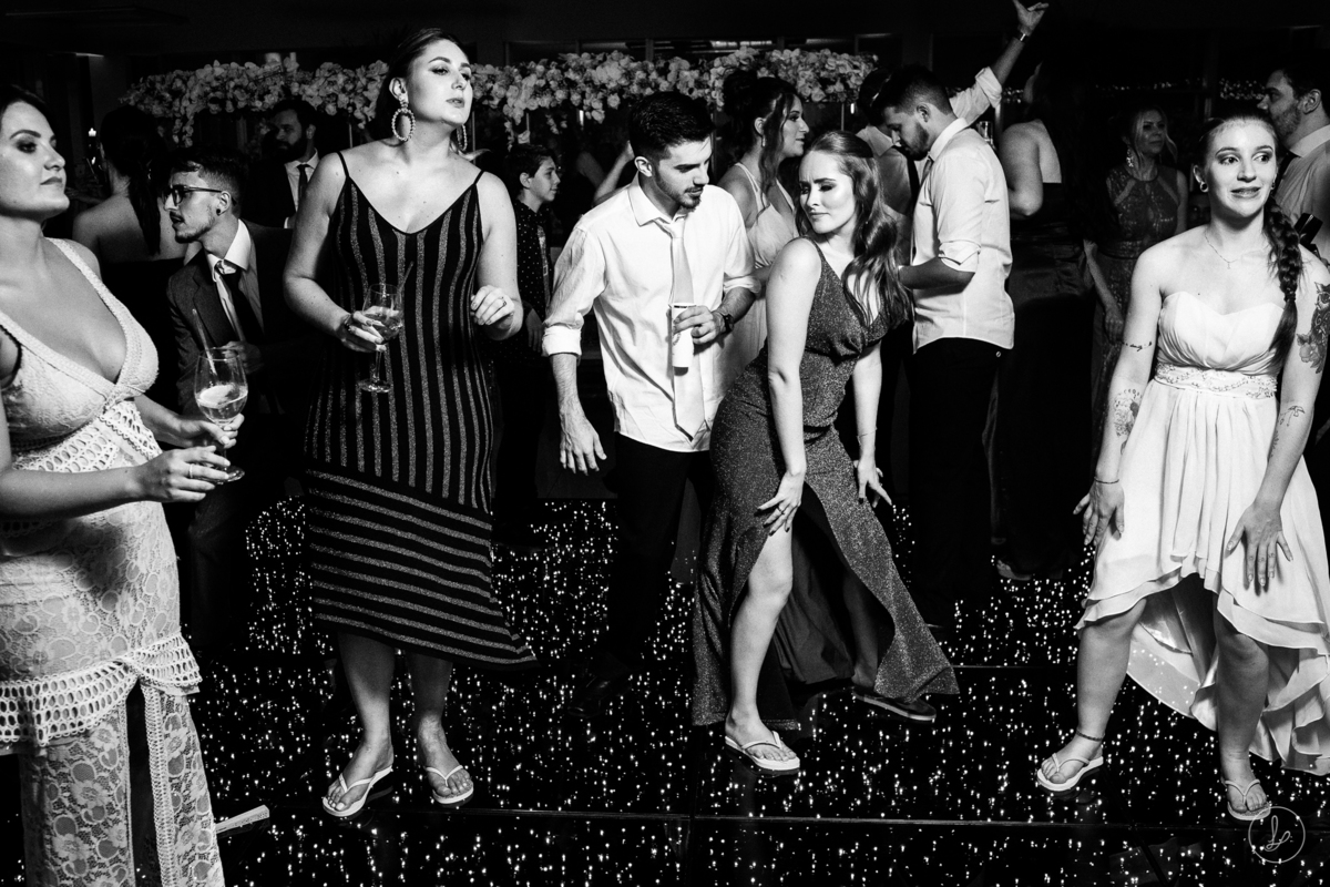 casamentonoaltosdovale,anadottoatelier,vestidodenoiva,lucaslermen,ltmfilmes,melhoresfotosdecasamento,casamentonaserragaucha,melhoresfotografos,fotospremiadasdecasamento,fotosespontaneas,sayido,carlospinto,eletrosax,casamentoemcaxias