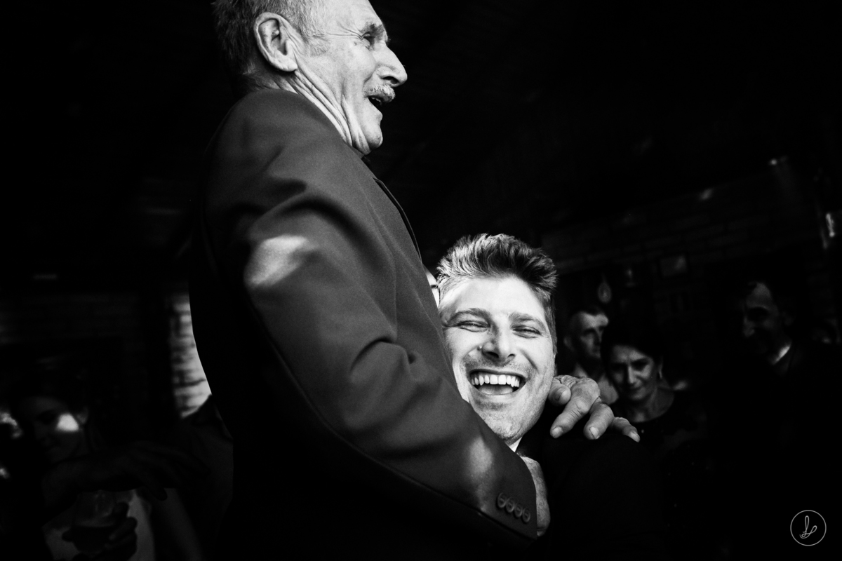 casamentonoceleiro,casmentoexterno,casamentodedia,fotosespontaneas,fotoscoloridas,fotospretoebranco,melhoresfotosdecasamento,fotospremiadas,anadotto,elsalon,bassanesicaxias,helodelucena,cesargonzalez