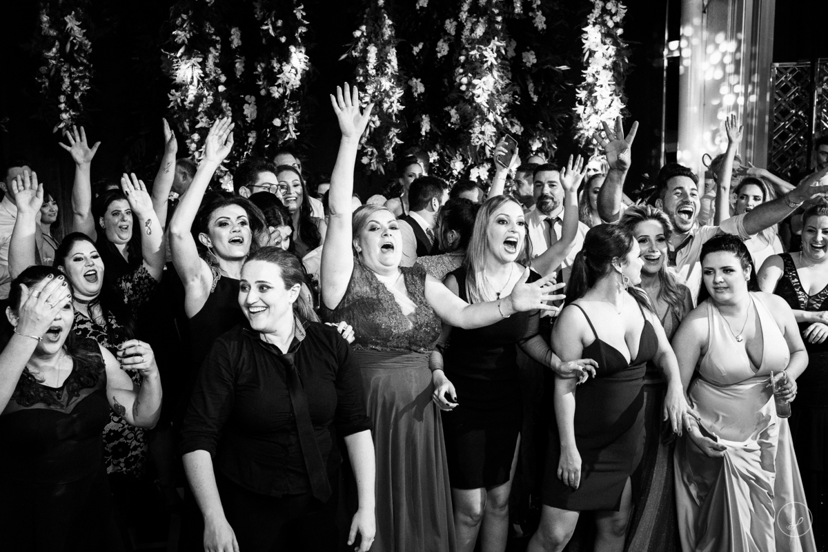 casamentogaynaserragaucha,casamentogay,casamentohomoafetivo,casamentonovaledosvinhedos,santorinigarden,claudiaboeira,lucaslermenfotografia,alphavideo,eletrosax,casaemtnodedoishomens