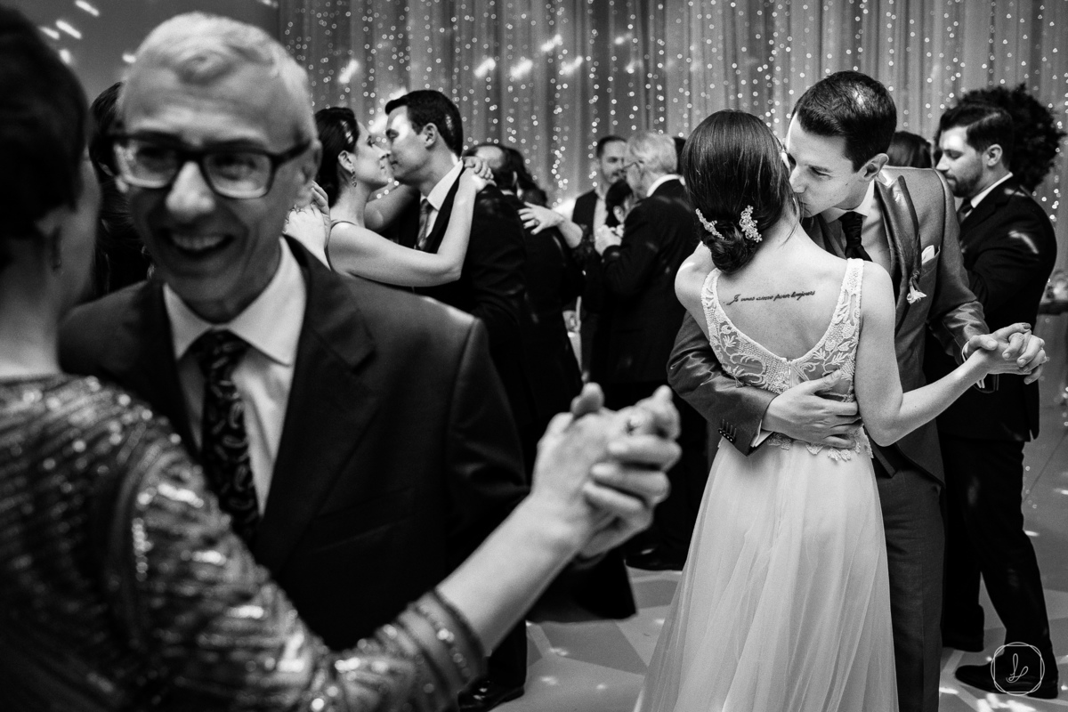 casamentoemcaxiasdosul,casamentonaserragaucha,casamentosuperheroi,fotosespontaneasdecasamento,decoracaodecasamento,melhoresfotosdecasamento,fotosdivertidasdecasamento,vestidodefesta,lucaslermen,altosdovale,lugarespracasar,destnationwedding