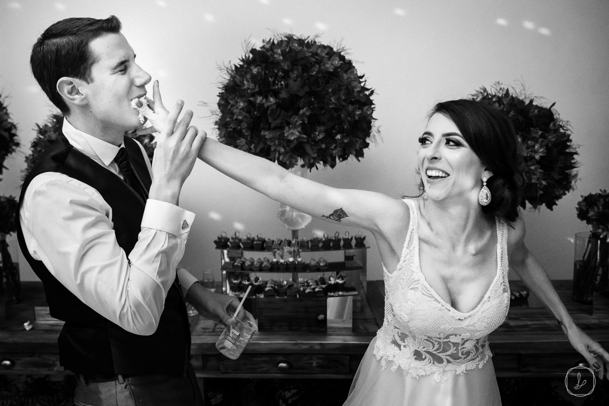 casamentoemcaxiasdosul,casamentonaserragaucha,casamentosuperheroi,fotosespontaneasdecasamento,decoracaodecasamento,melhoresfotosdecasamento,fotosdivertidasdecasamento,vestidodefesta,lucaslermen,altosdovale,lugarespracasar,destnationwedding