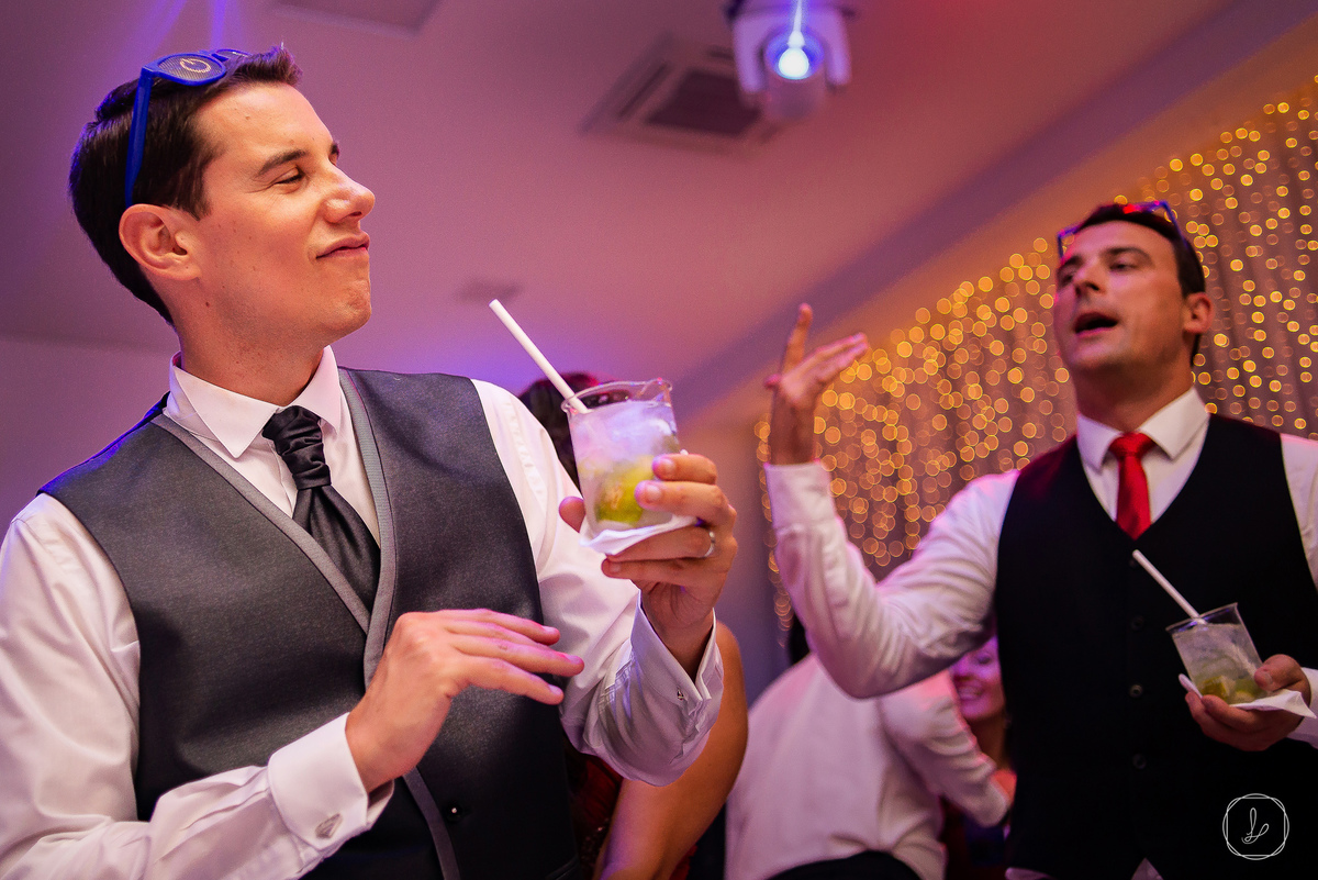 casamentoemcaxiasdosul,casamentonaserragaucha,casamentosuperheroi,fotosespontaneasdecasamento,decoracaodecasamento,melhoresfotosdecasamento,fotosdivertidasdecasamento,vestidodefesta,lucaslermen,altosdovale,lugarespracasar,destnationwedding