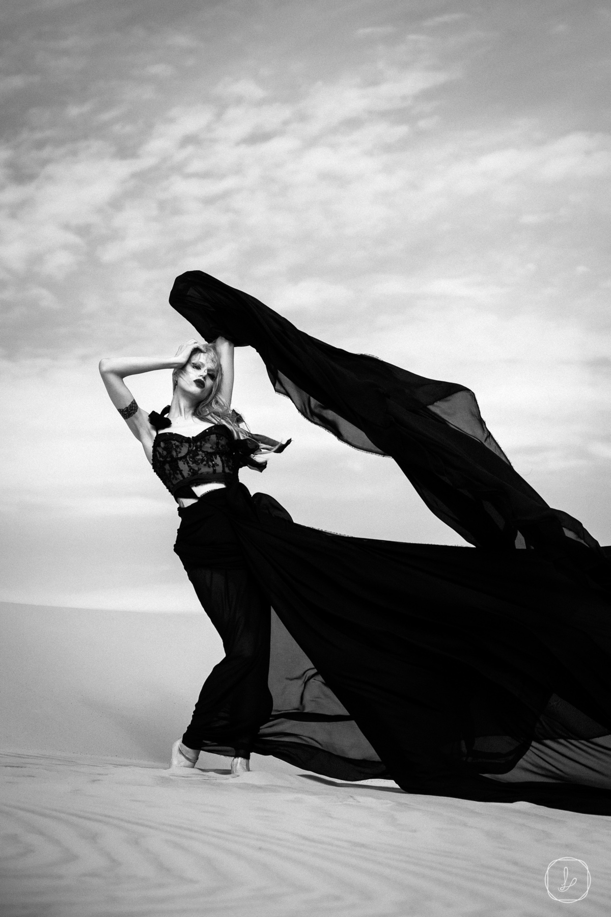 revistalamour,anadottoatelier,disruptura,noivadepreto,noivasautenticas,melhoresfotosdecasamento,editorialdenoivas,lucaslermenfotografia,vestidopreto,noivatrans