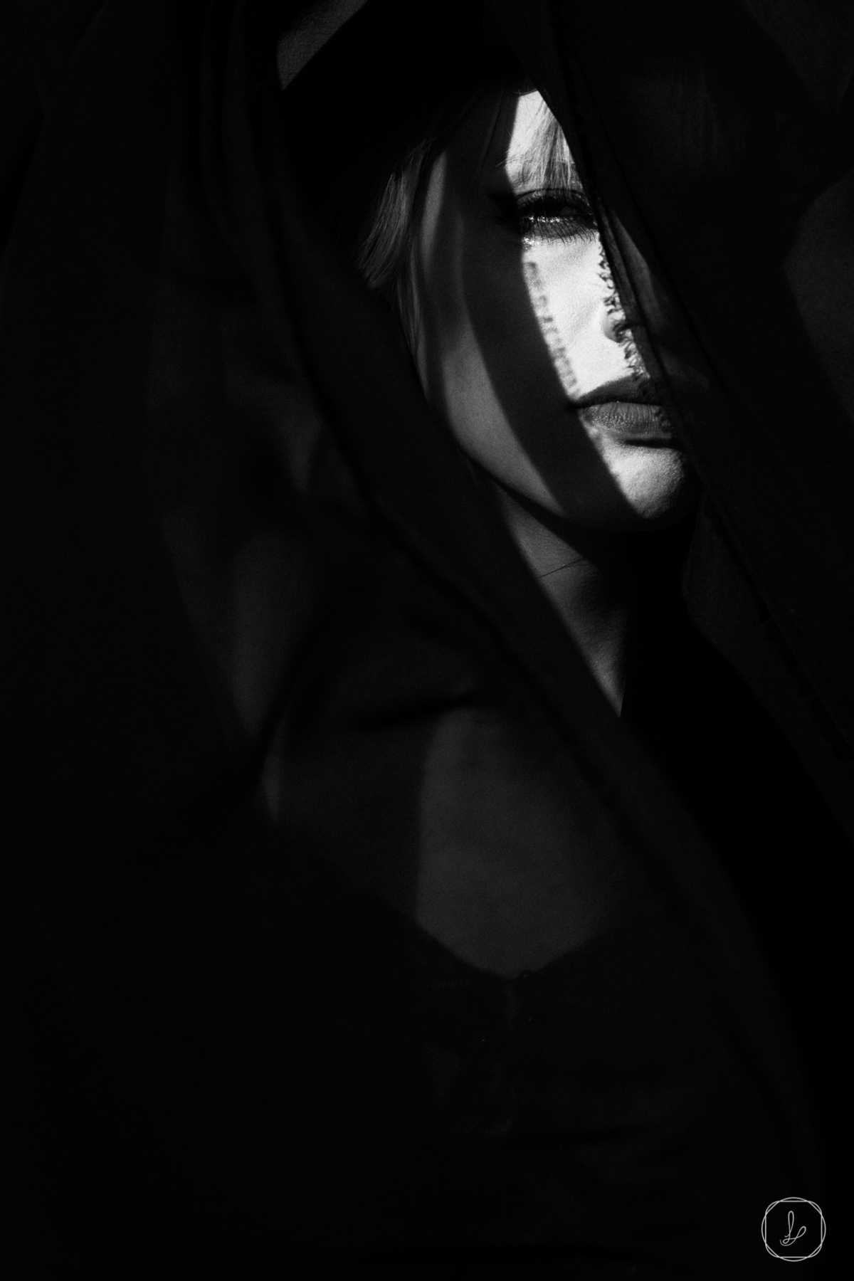 revistalamour,anadottoatelier,disruptura,noivadepreto,noivasautenticas,melhoresfotosdecasamento,editorialdenoivas,lucaslermenfotografia,vestidopreto,noivatrans