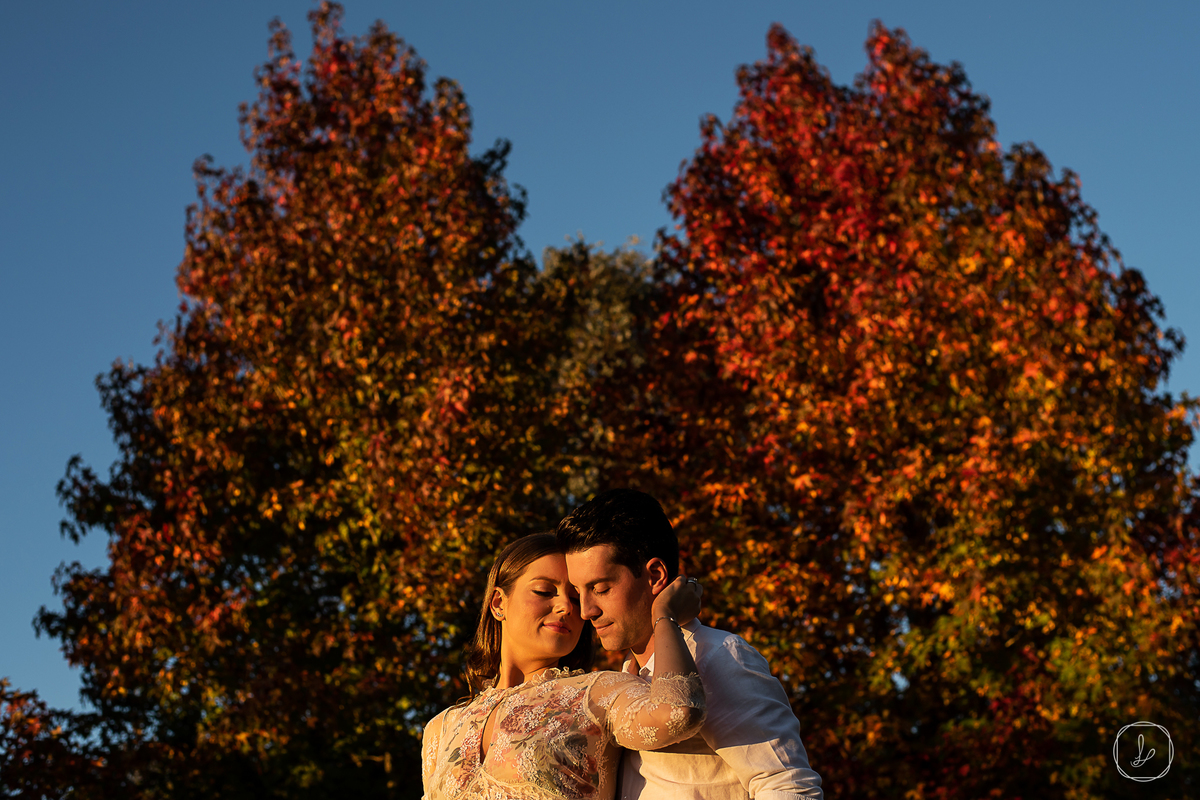 ensaiodecasal,prewedding,ensaiodecasalnositio,ensaiodeoutono,fotosnooutono,platanos,fotosdecasais,fotosfelizes,fotosespontaneas