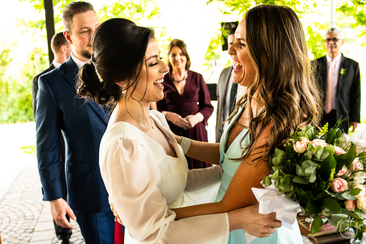 miniwedding,serragaucha,lucaslermenfotografia,catedraldiocesana,casamentonaigreja,valedosvinhedos,vestidodenoiva,cerimonia,entradadanoiva,crisrizzotto,jeffersonhoffman,armfuhr,trajedonoivo,casamentoaoarlivre