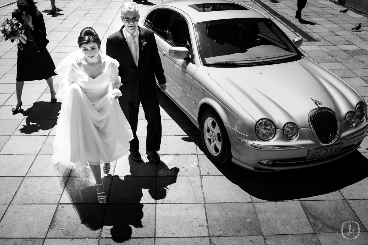 miniwedding,serragaucha,lucaslermenfotografia,catedraldiocesana,casamentonaigreja,valedosvinhedos,vestidodenoiva,cerimonia,entradadanoiva,crisrizzotto,jeffersonhoffman,armfuhr,trajedonoivo,casamentoaoarlivre