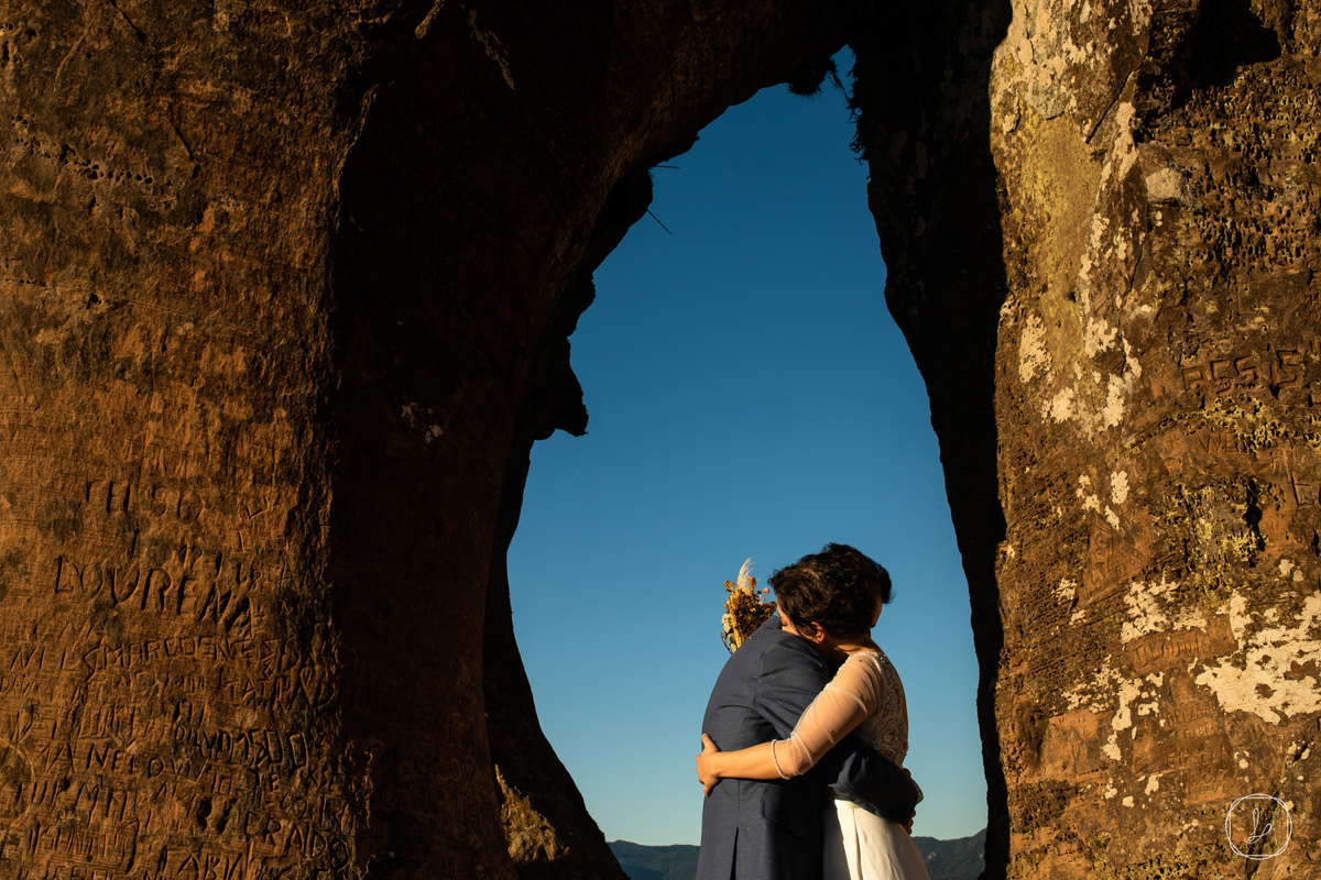 casamentonachuva,casamentocivil,casamentonoRS,casamentonaserracatarinense,casamentonamontanha,cabana,fotosdecasal,serracatarinense,melhorescasamentos,miniwedding,casamentonapandemia,urubici,ensaioemurubici,morrodaigreja,fotosemsantacatarina,