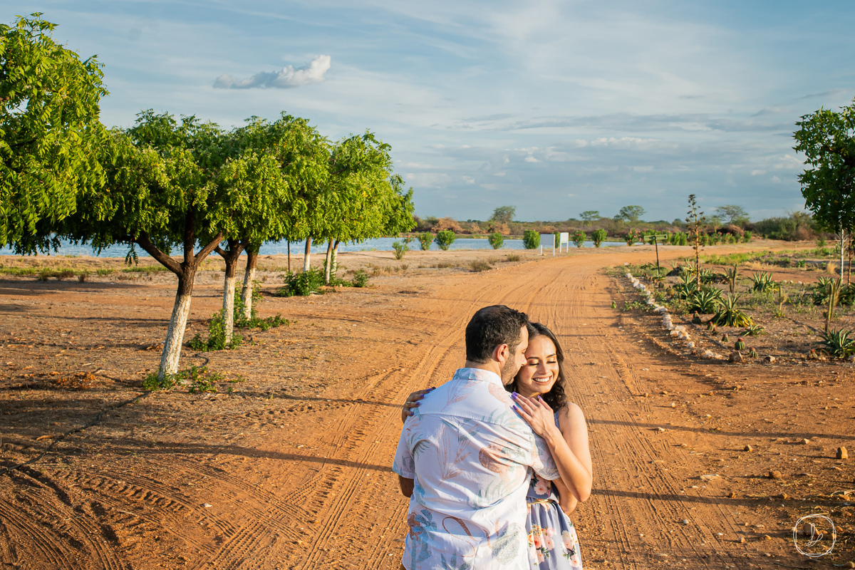 ensaioprecasamento,casalnavinicola,boticelli,pernambuco,fotosdecasalnafazenda,casalnafazenda,uvas,fotosespontaneasdecasal,fotosromanticas,fotografodecasamento,fotografoempernambuco